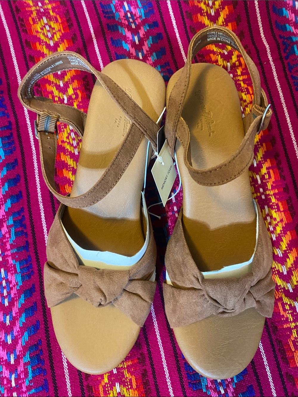 Universal Thread Tan Knot Front Ankle-Strap Sandals